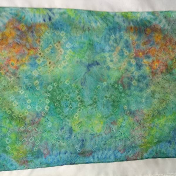 Lilled Shibori tehnikas.